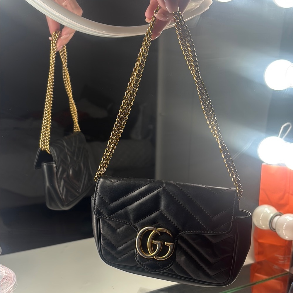 Black Gucci Quilted Leather Shoulder Bag